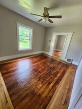 709 N Park Ave in Jackson, MI - Building Photo - Building Photo
