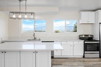 27775 Burnt Mountain Rd in Valley Center, CA - Building Photo - Building Photo