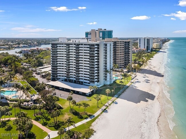 4005 Gulf Shore Blvd N