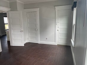 210 Washington Ave in West Haven, CT - Building Photo - Building Photo
