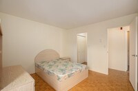 109 King St E photo'