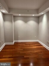 1881 N Nash St in Arlington, VA - Building Photo - Building Photo