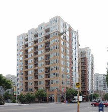 The Ellington in Seattle, WA - Building Photo - Building Photo