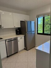 4266 Deste Ct in Greenacres, FL - Building Photo - Building Photo