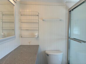 11 Walnut Pl in Oyster Bay, NY - Building Photo - Building Photo