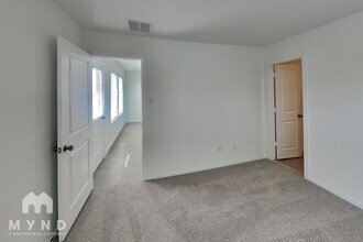 914 Lago Laceno Ln, Unit Shady Oak-203-A in Huffman, TX - Foto de edificio - Building Photo