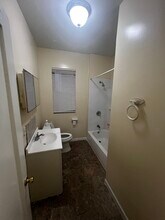 7219 S Ridgeland Ave, Unit 1 in Chicago, IL - Foto de edificio - Building Photo