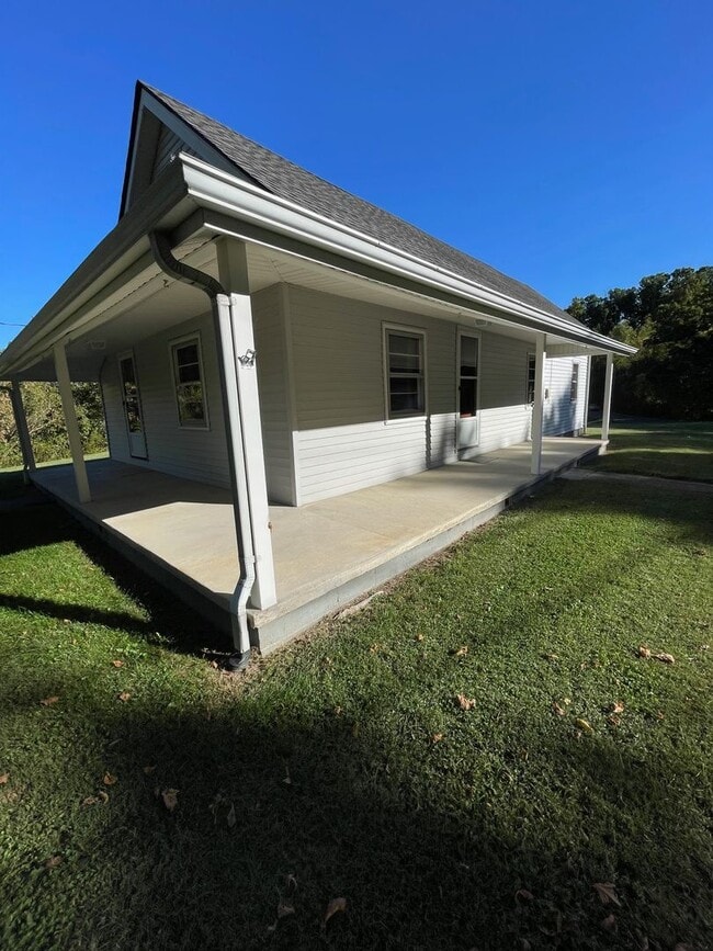 1937 Idle Hour Rd in Kingsport, TN - Building Photo - Building Photo