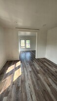 121 Maple Ave in Dunkirk, NY - Building Photo