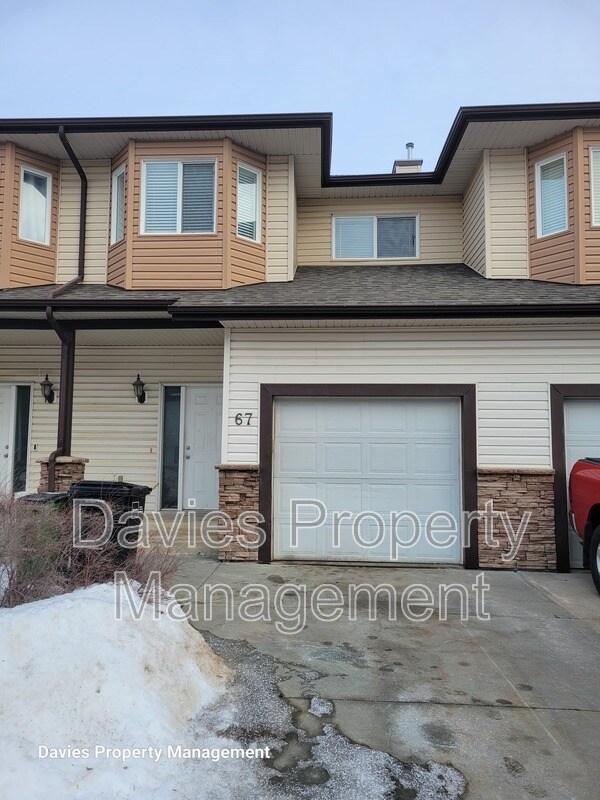 171 Brintnell Blvd NW in Edmonton, AB - Building Photo - Building Photo