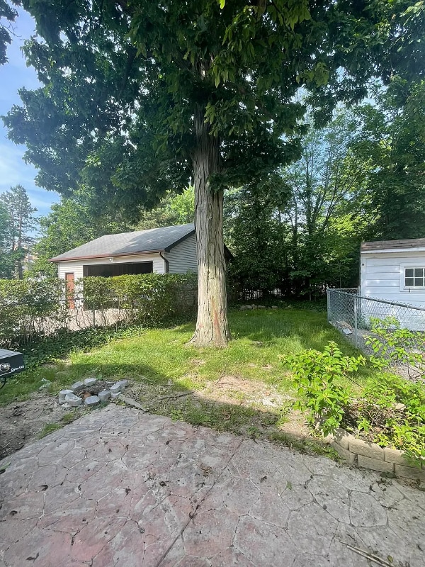 1612 Parker Dr in Mayfield Heights, OH - Building Photo - Building Photo