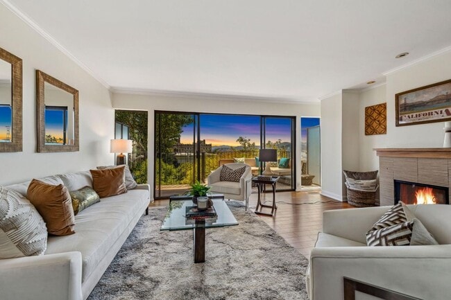 property at 2171 Sacramento St