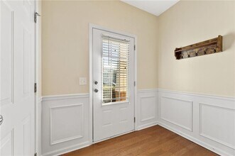 6210 Elmshorn Way in Alpharetta, GA - Building Photo - Building Photo