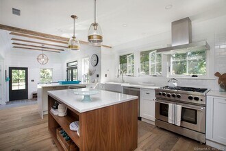 49 Benton Hill Rd in Sharon, CT - Building Photo - Building Photo