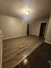 15 Peel St in Barrie, ON - Building Photo - Building Photo