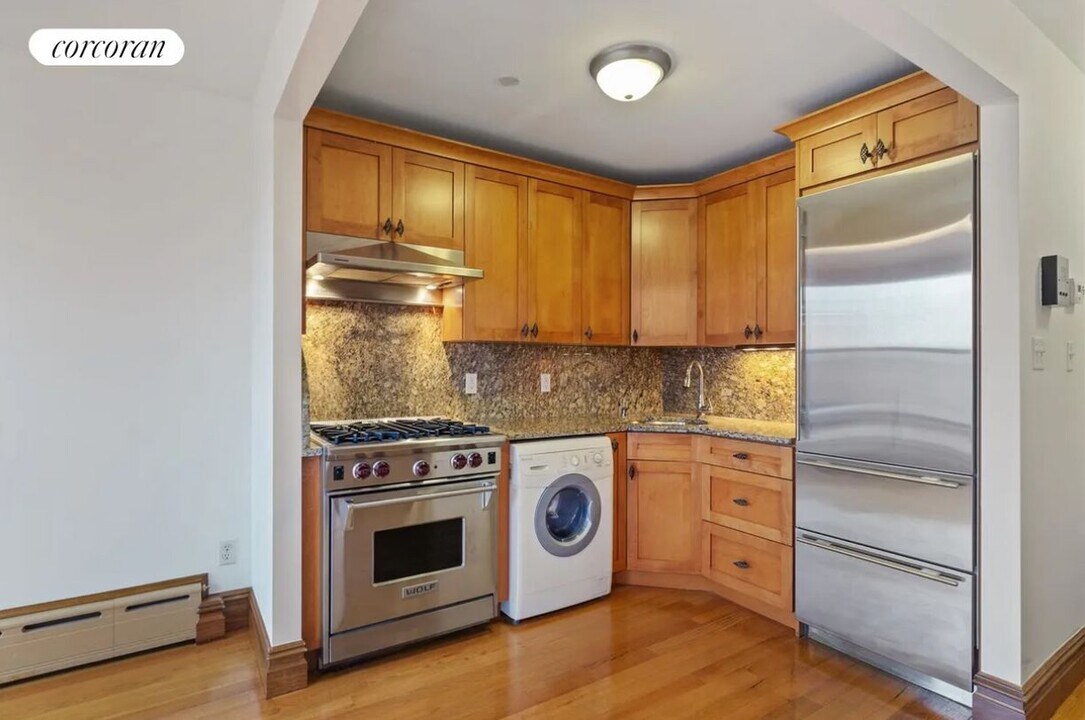 378 6th Ave in Brooklyn, NY - Building Photo
