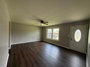 610 Greenbriar Dr in Harrodsburg, KY - Building Photo - Building Photo