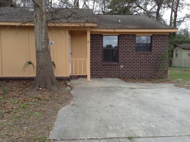 property at 5209 Napoleon Dr