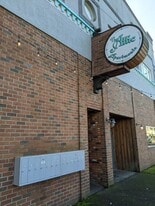 307 Main St in Springfield, OR - Building Photo