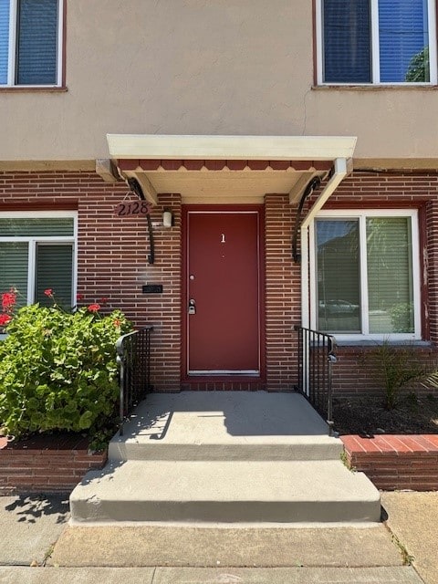 property at 2128 28th St