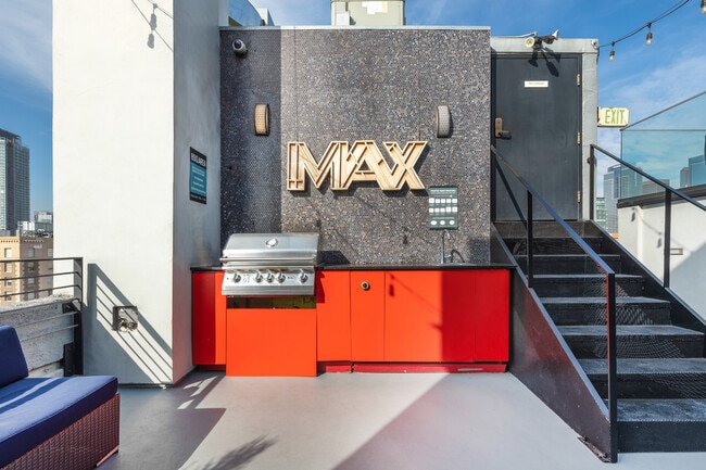 Maxfield Lofts