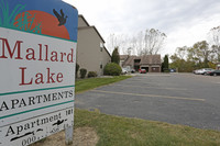 Mallard and HI-TEC Apartments photo'