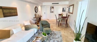 170 SE 14th St in Miami, FL - Building Photo