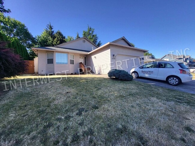 1938 NW 31st Way in Camas, WA - Building Photo - Building Photo