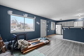 5952 Banner St in Taylor, MI - Building Photo - Building Photo