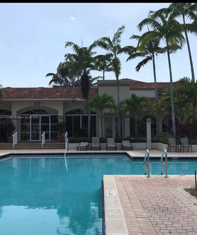 8203 Glenmoor Dr in West Palm Beach, FL - Building Photo - Building Photo