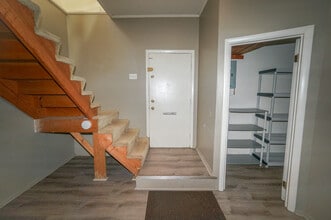 Belmont in Pittsburgh, PA - Foto de edificio - Interior Photo