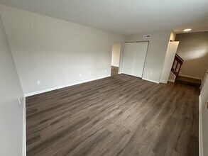 2301 Old State Rte 32 in Batavia, OH - Building Photo - Building Photo