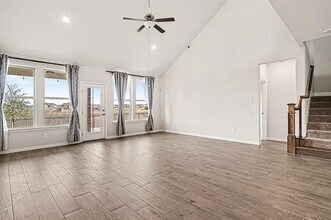 10233 Fulgham Dr in Fort Worth, TX - Building Photo - Building Photo