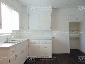 114 S Irwin Ave in Green Bay, WI - Building Photo - Building Photo