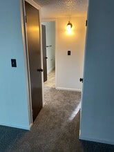 2950 Marconi Ave in Sacramento, CA - Foto de edificio - Building Photo