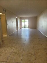 12471 McGregor Blvd in Ft. Myers, FL - Building Photo - Building Photo