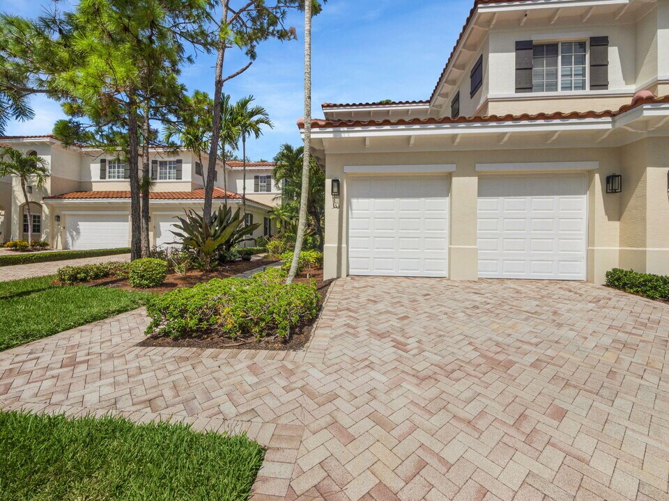 353 Chambord Terrace in Palm Beach Gardens, FL - Building Photo