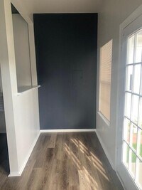 214 Sidney St photo'