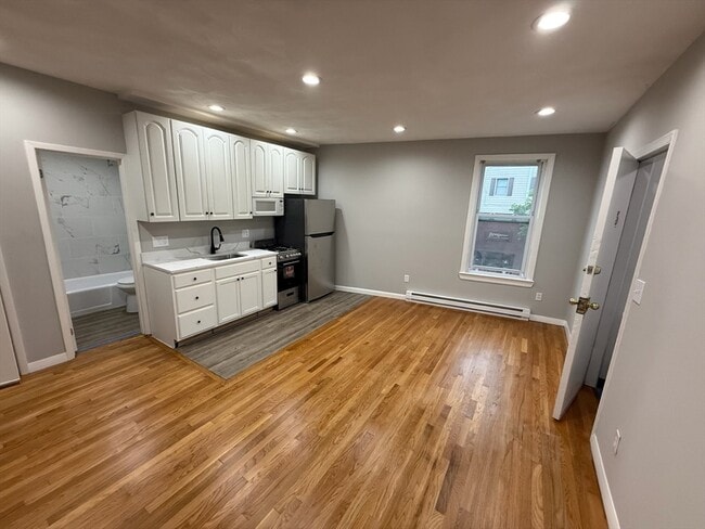 83 Haven St in Reading, MA - Building Photo - Building Photo