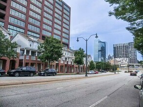 201 16th St NW in Atlanta, GA - Building Photo - Building Photo
