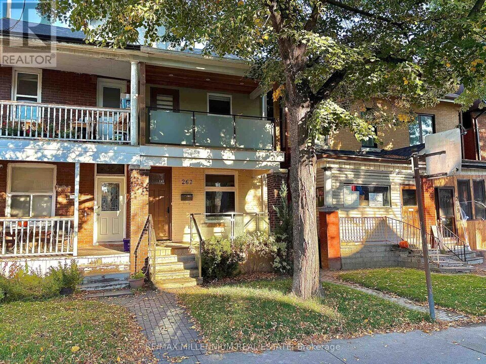 267 Symington Ave in Toronto, ON - Building Photo