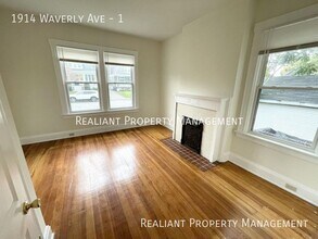 1914 Waverly Ave in Cincinnati, OH - Building Photo - Building Photo