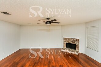 792 Lovern St in Cedar Hill, TX - Building Photo - Building Photo