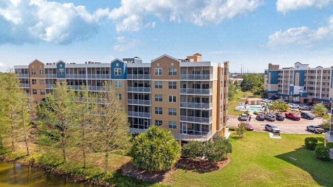 960 Starkey Rd-Unit -Starkey 960-1501 in Largo, FL - Building Photo - Building Photo