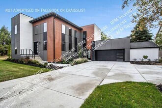 6480 John R Rd in Troy, MI - Building Photo - Building Photo