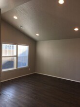 1509 SW 36th Loop in Redmond, OR - Building Photo - Building Photo