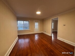 96 Balsam Ave in Bridgeport, CT - Building Photo - Building Photo