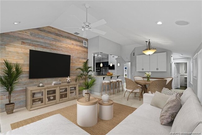 property at 931 SW 30th St