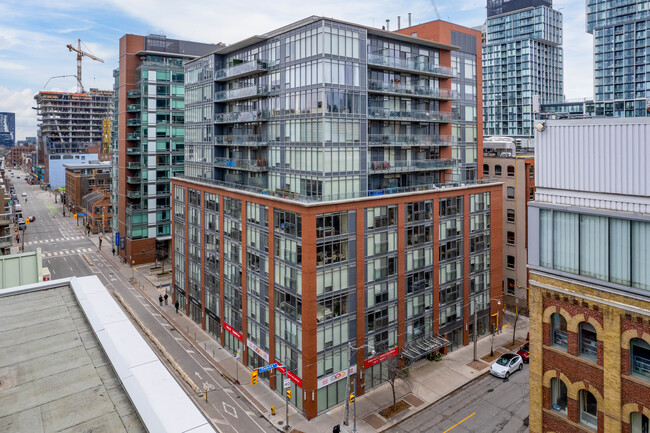 Posthouse Condos in Toronto, ON - Building Photo - Building Photo