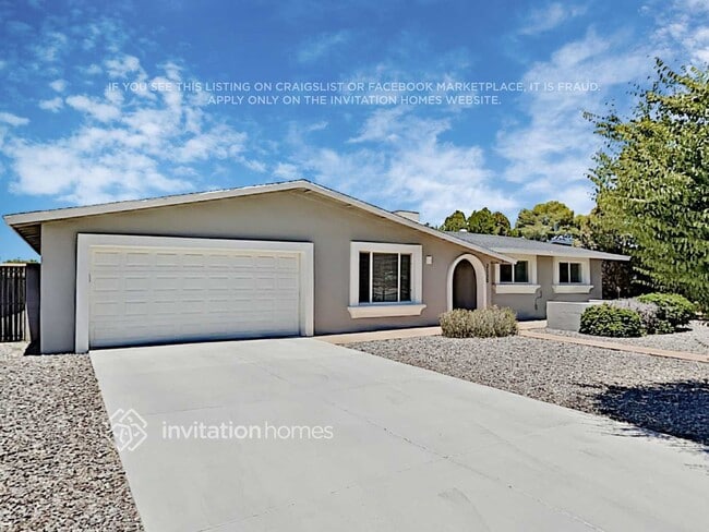 property at 2130 E Concorda Dr